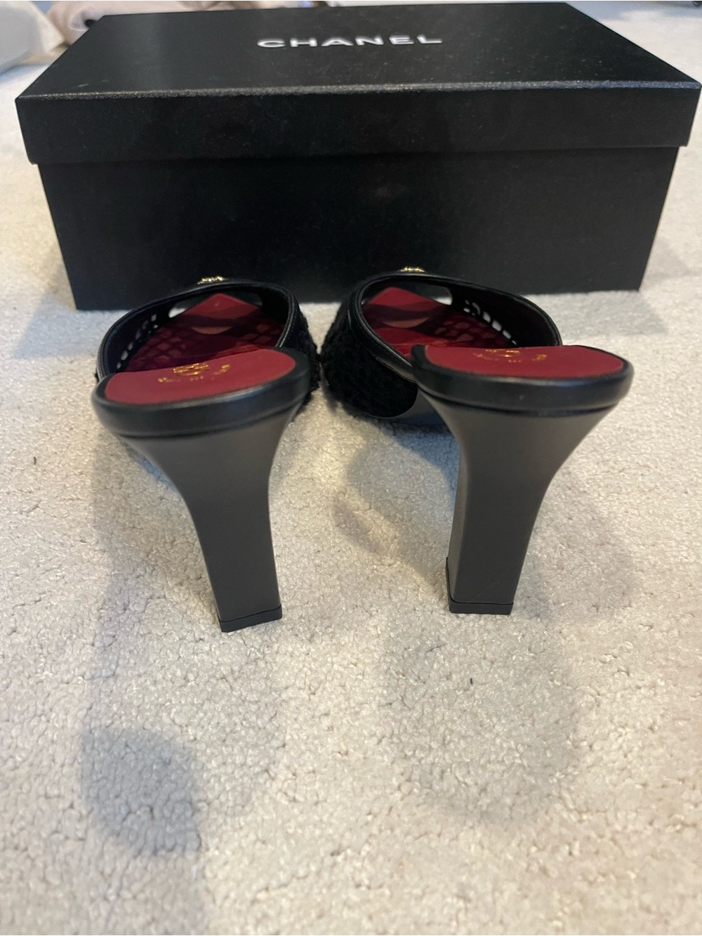 CHANEL COCO BEACH Black Mesh Mules - Picture 3 of 5